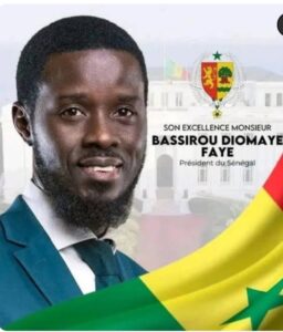 SÉNÉGAL, URUGERO RW’IMPINDURAMATWARA. AKARERE K’IWACU MUREBEREHO.